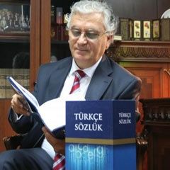 Büyük Türkçe Sözlük<br />Türk Dil Kurumu<br />(Citli / 2.760 Sayfa)