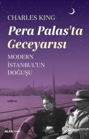 Pera Palas'ta Gece Yarısı