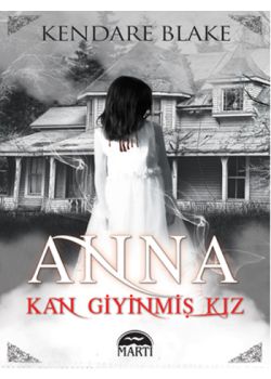 Kan Giyinmiş Kız